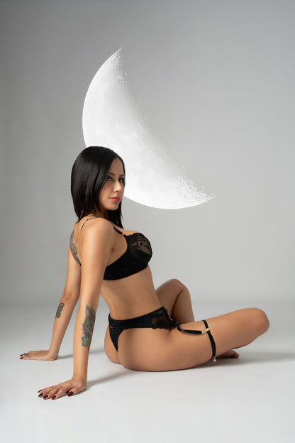 Set Selene